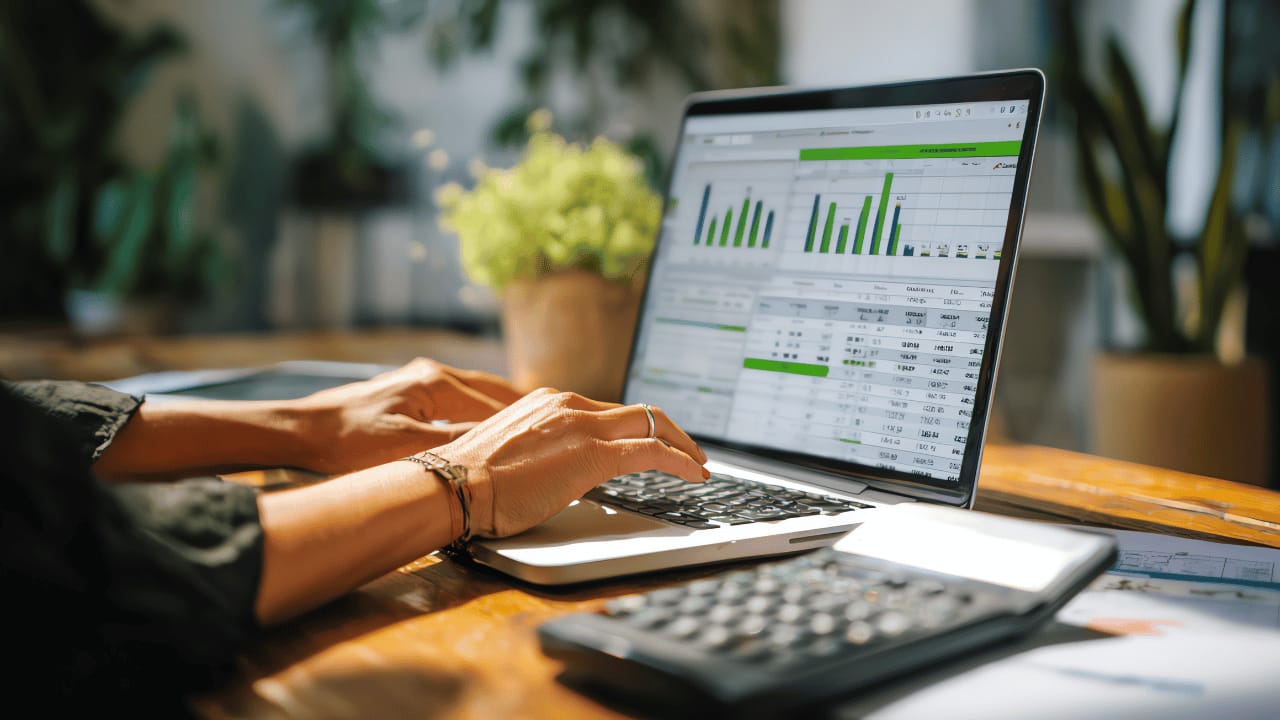 Bookkeeping vs. Accounting: What's the Difference and When Do You Need Each?